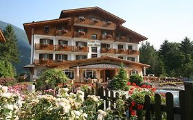 Molveno Hotel Des Alpes